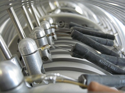 Foto: Detailled view of an electron injector ©Copyright: Dr. Andreas Wagner