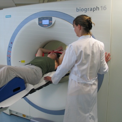 Untersuchungssituation am PET-CT-Scanner