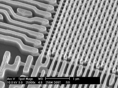 Bild zur Pressemitteilung vom 30.01.2007: Mikroskopaufnahme eines 90nm-Chip