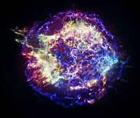 Diese künstlerische Darstellung zeigt die Staubbildung in der Umgebung einer Supernova-Explosion.