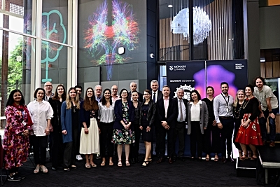 Foto: Das MHELTHERA-Team bei der feierlichen Eröffnung des Helmholtz International Labs in Melbourne, Australien ©Copyright: Monash University