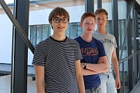 Johannes Konrad, Paul Lepschy und Daniel Itkis (v.l.n.r.). Die Sieger des Regionalwettbewerbs „Jugend forscht Bayern“ absolvieren ein Praktikum am HZDR.