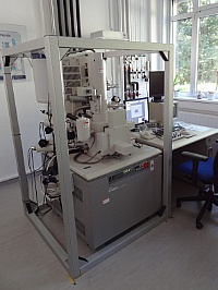 REM - Rasterelektronenmikroskop ©Copyright: Dr. Hübner, René