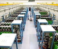 Kondensatorbank im Hochfeld-Magnetlabor
