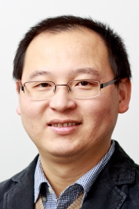 Portrait Prof. Dr. Xinliang Feng