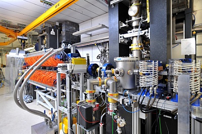 The two THz sources at the ELBE accelerator: the diffraction radiator source (right) and the undulator source (orange part).